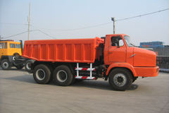 陕汽通力 270马力 6X4 非公路自卸车(4.8米)