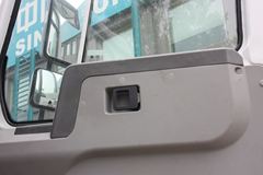 中国重汽 HOWO 375马力 8X4 混凝土搅拌车(亚特重工牌)(TZ5317GJBZN6)
