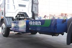 一汽解放 J6L中卡 140马力 4X2 4.5米混合动力商用车底盘(CA1123P9N1)