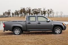 金龙 海格 2011款 两驱 2.8L柴油 大双排皮卡