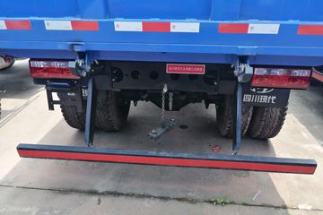 �Ĵ��ִ� ��Խ 140���� 4X2 4.3����ж��ͼƬ