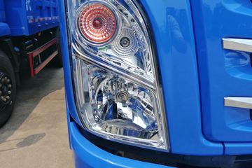 �Ĵ��ִ� ��Խ 140���� 4X2 4.3����ж��ͼƬ