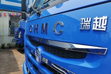 �Ĵ��ִ� ��Խ 140���� 4X2 4.3����ж��ͼƬ