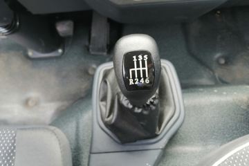 �Ĵ��ִ� ��Խ 140���� 4X2 4.3����ж��ͼƬ