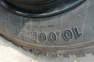 �Ĵ��ִ� ��Խ 140���� 4X2 4.3����ж��ͼƬ