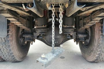 �Ĵ��ִ� ��Խ 140���� 4X2 4.3����ж��ͼƬ