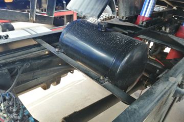 �Ĵ��ִ� ��Խ 140���� 4X2 4.3����ж��ͼƬ