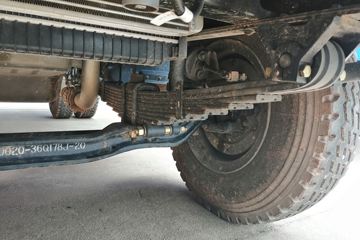 �Ĵ��ִ� ��Խ 140���� 4X2 4.3����ж��ͼƬ