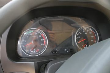 �����ؿ� N6 300���� 8X4 6.5����ж��ͼƬ