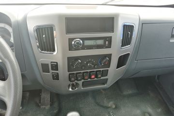 �Ĵ��ִ� ��Խ 115���� 4X2 3.9����ж��(CNJ3040ZPB33V)ͼƬ