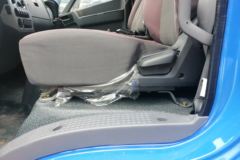 四川现代 瑞越 115马力 4X2 3.9米自卸车(CNJ3040ZPB33V)