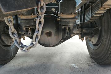 �Ĵ��ִ� ��Խ 115���� 4X2 3.9����ж��(CNJ3040ZPB33V)ͼƬ