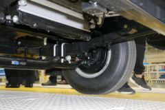 陕汽轻卡 德龙K3000 190马力 4.12米单排厢车轻卡(国六)(YTQ5041XXYKK331)