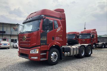 一汽解放 新J6P重卡 南方版 460马力 6X4牵引车(457后桥)(CA4250P66K24T1A1E5)