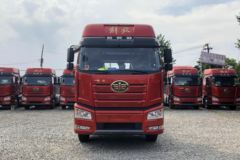 一汽解放 新J6P重卡 南方版 460马力 6X4牵引车(457后桥)(CA4250P66K24T1A1E5)