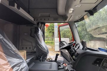 һ����� ��J6P�ؿ� �Ϸ��� 460���� 6X4ǣ����(457����)(CA4250P66K24T1A1E5)ͼƬ