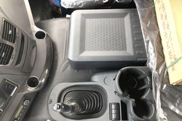 һ����� ��J6P�ؿ� �Ϸ��� 460���� 6X4ǣ����(457����)(CA4250P66K24T1A1E5)ͼƬ