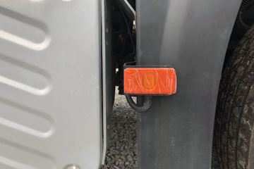 һ����� ��J6P�ؿ� �Ϸ��� 460���� 6X4ǣ����(457����)(CA4250P66K24T1A1E5)ͼƬ