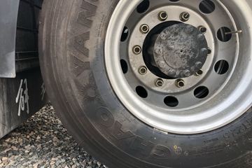 һ����� ��J6P�ؿ� �Ϸ��� 460���� 6X4ǣ����(457����)(CA4250P66K24T1A1E5)ͼƬ