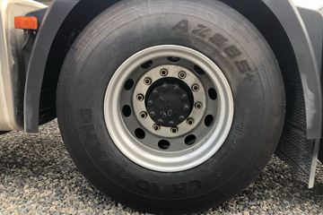 һ����� ��J6P�ؿ� �Ϸ��� 460���� 6X4ǣ����(457����)(CA4250P66K24T1A1E5)ͼƬ