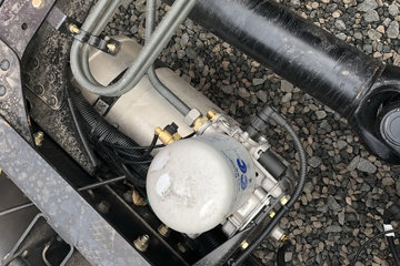 һ����� ��J6P�ؿ� �Ϸ��� 460���� 6X4ǣ����(457����)(CA4250P66K24T1A1E5)ͼƬ