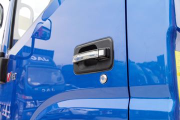 ���� ����V8 170���� 4.15�׵�����ʽ�ῨͼƬ