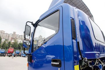 ���� ����V8 170���� 4.15�׵�����ʽ�ῨͼƬ