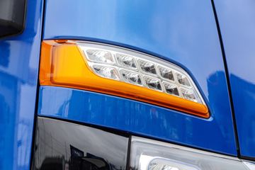 ���� ����V8 170���� 4.15�׵�����ʽ�ῨͼƬ