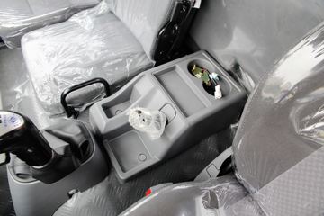 ���� ����V8 170���� 4.15�׵�����ʽ�ῨͼƬ