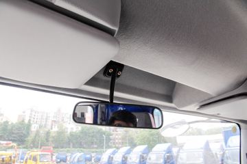 ���� ����V8 170���� 4.15�׵�����ʽ�ῨͼƬ