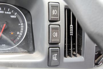 ���� ����V8 170���� 4.15�׵�����ʽ�ῨͼƬ