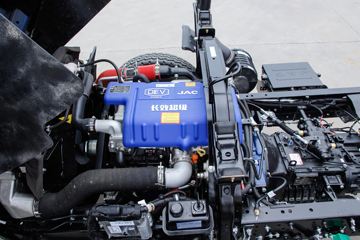 ���� ����V8 170���� 4.15�׵�����ʽ�ῨͼƬ