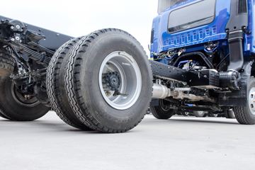 ���� ����V8 170���� 4.15�׵�����ʽ�ῨͼƬ