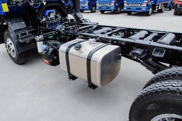 ���� ����V8 170���� 4.15�׵�����ʽ�ῨͼƬ