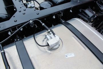 ���� ����V8 170���� 4.15�׵�����ʽ�ῨͼƬ