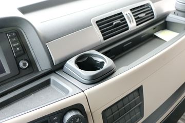 ��(MAN) TGXϵ���ؿ� 480���� 6X2R�Զ���ǣ����(TGX28.480 6X2-2 BLS)ͼƬ