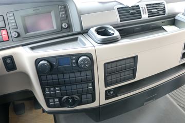 ��(MAN) TGXϵ���ؿ� 480���� 6X2R�Զ���ǣ����(TGX28.480 6X2-2 BLS)ͼƬ