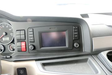 ��(MAN) TGXϵ���ؿ� 480���� 6X2R�Զ���ǣ����(TGX28.480 6X2-2 BLS)ͼƬ