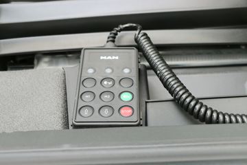 ��(MAN) TGXϵ���ؿ� 480���� 6X2R�Զ���ǣ����(TGX28.480 6X2-2 BLS)ͼƬ