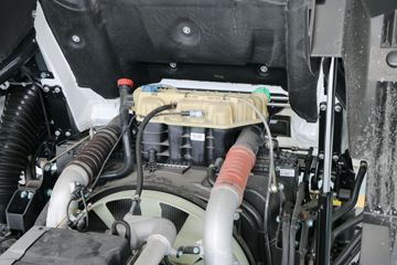 ��(MAN) TGXϵ���ؿ� 480���� 6X2R�Զ���ǣ����(TGX28.480 6X2-2 BLS)ͼƬ