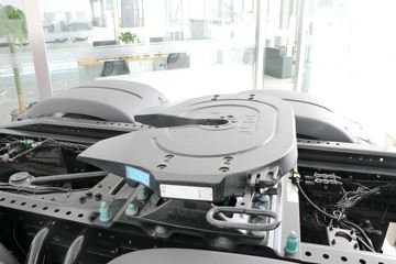 ��(MAN) TGXϵ���ؿ� 480���� 6X2R�Զ���ǣ����(TGX28.480 6X2-2 BLS)ͼƬ