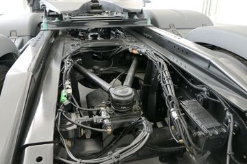 ��(MAN) TGXϵ���ؿ� 480���� 6X2R�Զ���ǣ����(TGX28.480 6X2-2 BLS)ͼƬ