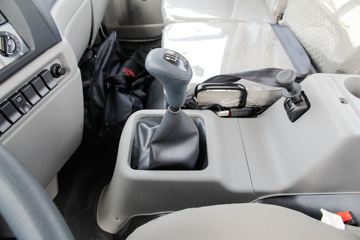 ó KS 130 4X2 4.1׵Ῠ(DFH1040BX5)ͼƬ