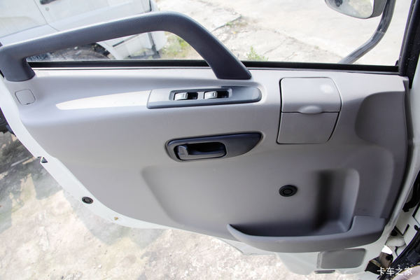 �������񶫷����ó� ���KS 130���� 5.1�׵��������Ῠ