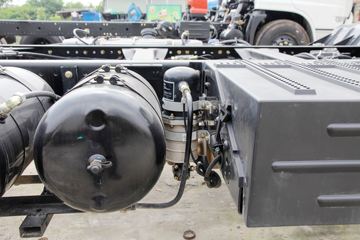 ó KS 130 4X2 4.1׵Ῠ(DFH1040BX5)ͼƬ