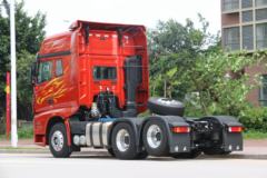 一汽解放 J7重卡 550马力 6X2R AMT自动挡牵引车(CA4250P77K25T2E5)
