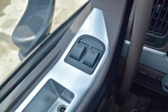 东风柳汽 乘龙H5中卡 270马力 6X2 9.7米栏板载货车(LZ1250M5CB)