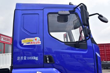 �������� �³���M3�п� 180���� 4X2 7.8����ʽ�ػ���ͼƬ