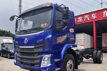 �������� �³���M3�п� 180���� 4X2 7.8����ʽ�ػ���ͼƬ