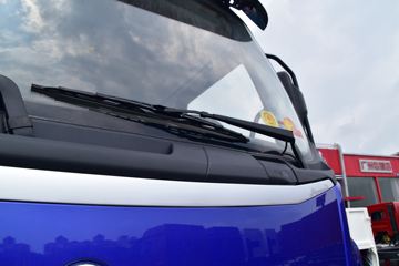 �������� �³���M3�п� 180���� 4X2 7.8����ʽ�ػ���ͼƬ